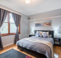 Carramar CozyHome 1minStation 5Bdrms1.5bathSleeps8 - Accommodation Brisbane
