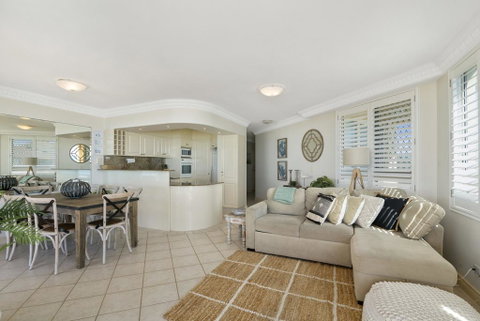 CASA DEL REY, UNIT 5 - Accommodation Brisbane 1