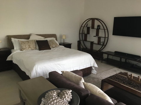 Casablanca, Peaceful Couples Retreat, Avalon Beach - Accommodation Brisbane 2