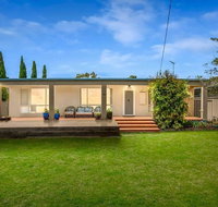 Casual Beachin It Family Getaway- with Bungalow on Beachfront - Accommodation Brisbane