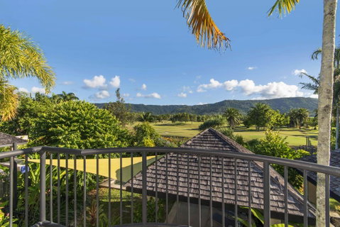 Catalina - Port Douglas - Accommodation Brisbane 2