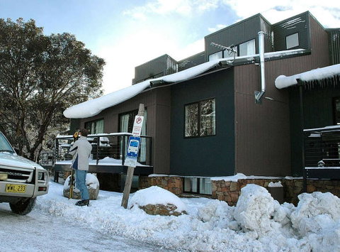 Cedar Creek 2 - Accommodation Brisbane 1
