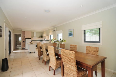 Ceespray On Owen - Accommodation Brisbane 2