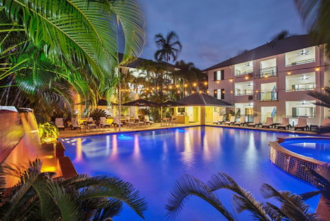 Central Plaza Port Douglas - Accommodation Brisbane 0