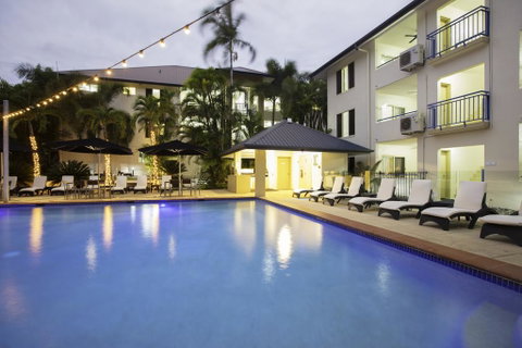 Central Plaza Port Douglas - Accommodation Brisbane 1