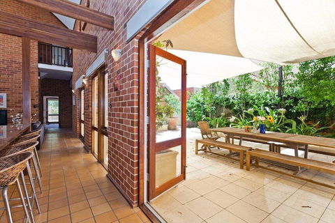 Chateau Cottesloe By The Beach - Accommodation Brisbane 2
