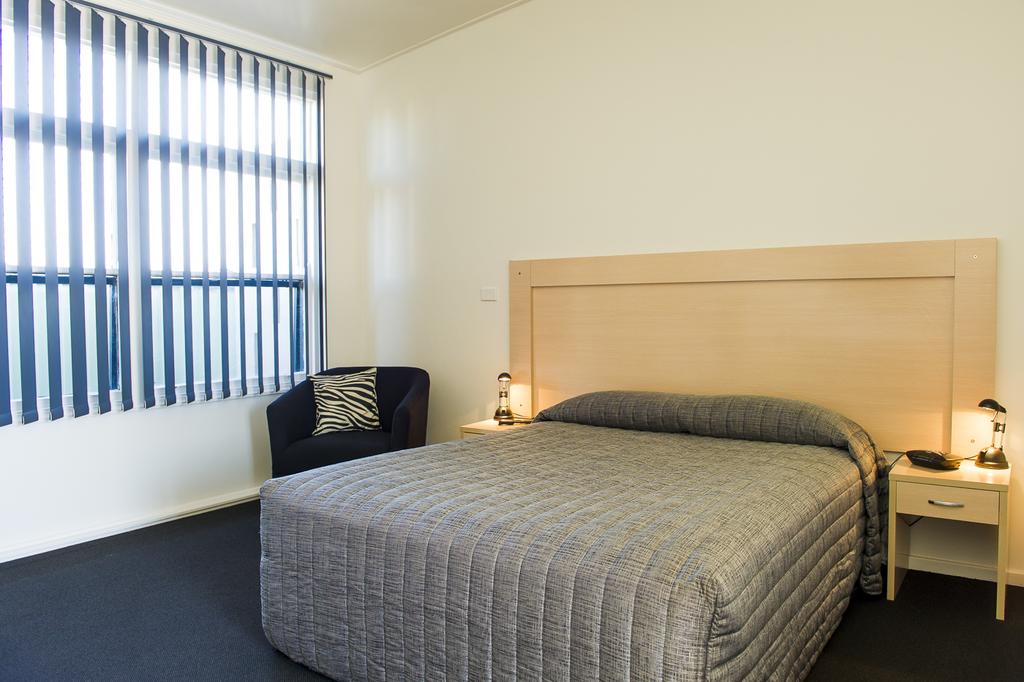 Young NSW Accommodation Brisbane