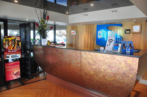 City Park Hotel - Accommodation Brisbane 0