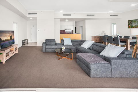 City-Centre Apartment With River Views And Balcony - Accommodation Brisbane 0