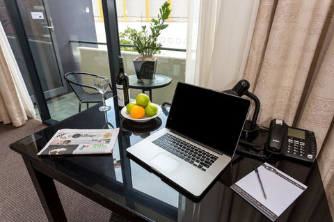 Clarendon Hotel - Accommodation Brisbane 2