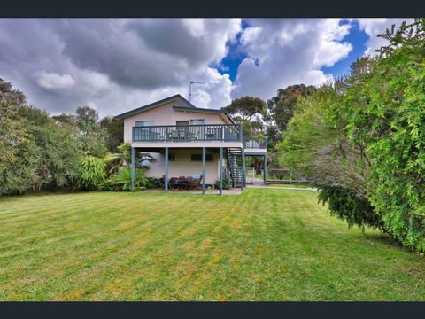 Cloudbreak At Inverloch - Pet Friendly Near Beach - Accommodation Brisbane 1