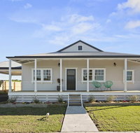 Cloverdale Cottage - Accommodation Brisbane