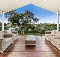 Coastal Living - Accommodation Brisbane