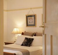 Cobb  Co Court Boutique Hotel - Accommodation Brisbane