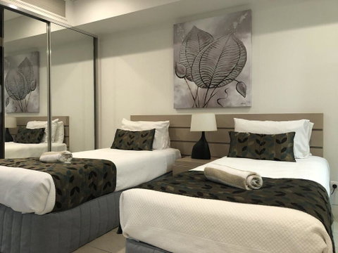 Coconut Grove 402 - Accommodation Brisbane 2