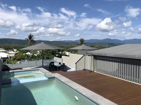Coconut Grove 402 - Accommodation Brisbane 0