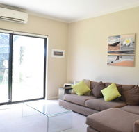 Comfortable 2 Bedroom Unit With Garden - Accommodation Brisbane