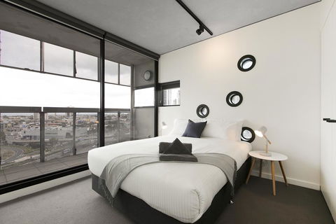 Complete Host Guild Apartments - Accommodation Brisbane 3