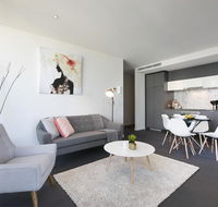 Complete Host Wrap Apartments - Accommodation Brisbane