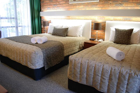 Connells Motel & Serviced Apartments - Accommodation Brisbane 3