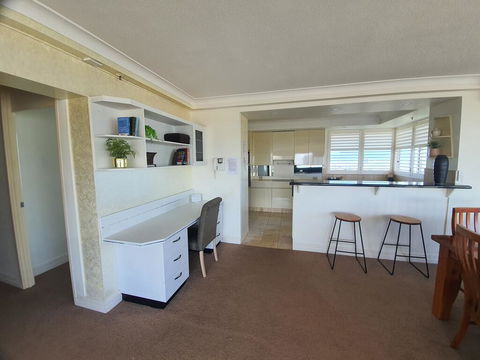 Contessa Holiday Apartments - Accommodation Brisbane 2