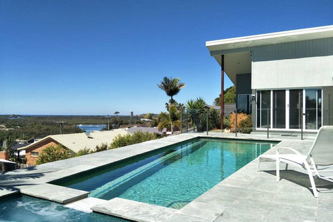 Coolangatta Gold - Accommodation Brisbane 0