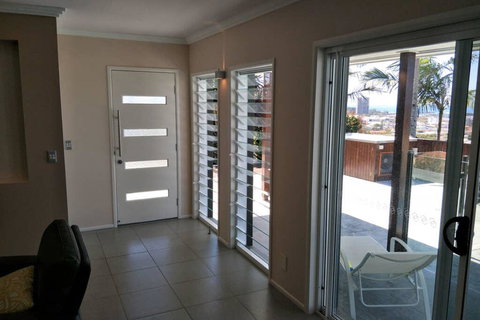 Coolangatta Gold - Accommodation Brisbane 2