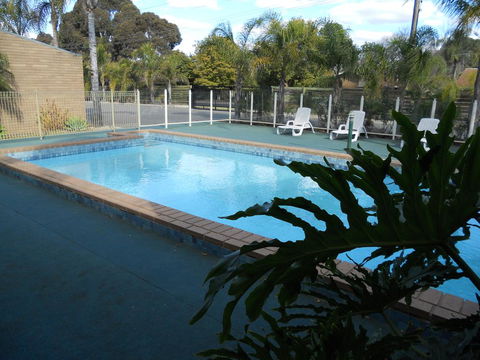 Cottonwood Motor Inn - Accommodation Brisbane 0