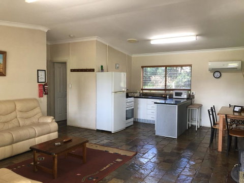 Country Cottages Of Bridgetown - Accommodation Brisbane 2