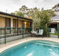 Courtsidecottage Bed and Breakfast - Accommodation Brisbane