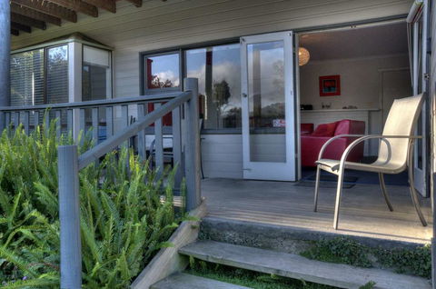 Cove Beach Apartment 1 - Accommodation Brisbane 3