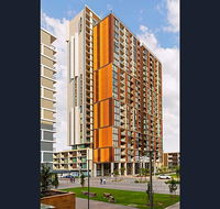 Cozy  Convenient 1Bdr Aparment  FREE parking - Accommodation Brisbane