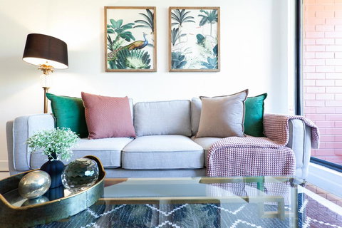 CROWN JEWEL - Hosted By: L'Abode Accommodation - Accommodation Brisbane 2