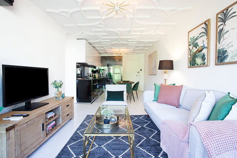 CROWN JEWEL - Hosted By: L'Abode Accommodation - Accommodation Brisbane 0