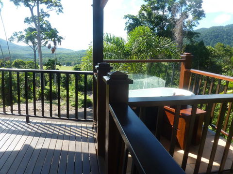 Daintree Holiday Homes - Yurara - Accommodation Brisbane 2