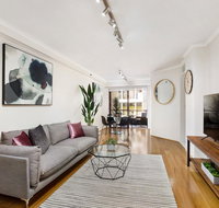 Darlinghurst One Bedroom Modern Self-Contained Apartment with parking - easy access to Sydney CBD 45 PEL - Accommodation Brisbane