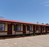 Daydream Motel and Apartments - Accommodation Brisbane