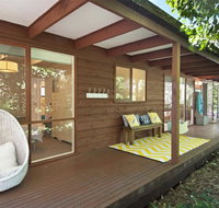 De Angelis Beach House - Accommodation Brisbane