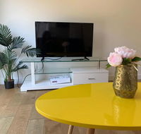 Delicate and Cozy Bedroom in Bentleigh East - Accommodation Brisbane