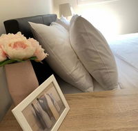 Delicate Bedroom in Bentleigh East - Accommodation Brisbane