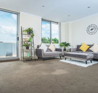 Designed Home of Ultimate Convenience In Gordon - Accommodation Brisbane