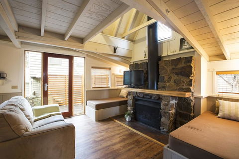 Diamantina - Accommodation Brisbane 2