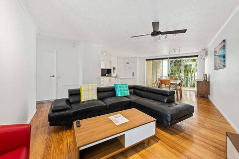 Diamond Beach Resort Broadbeach 115 - Accommodation Brisbane 1