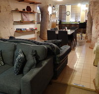 Dinky Di's Dugout - Accommodation Brisbane