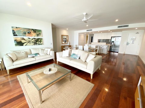 DIRECT BEACH ACCESS - 3 BED APART - CABARITA BEACH - Accommodation Brisbane 2