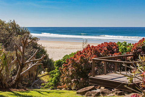 DIRECT BEACH ACCESS - 3 BED APART - CABARITA BEACH - Accommodation Brisbane 0