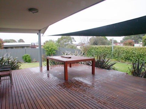 Do Drop Inn - Accommodation Brisbane 3