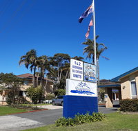 Dolphins of Mollymook Motel and Fifth Green Apartments - Accommodation Brisbane