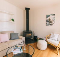DOVESTONES BY THE SEA - INVERLOCH - Accommodation Brisbane