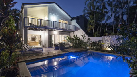 Driftaway - Port Douglas - Accommodation Brisbane 1